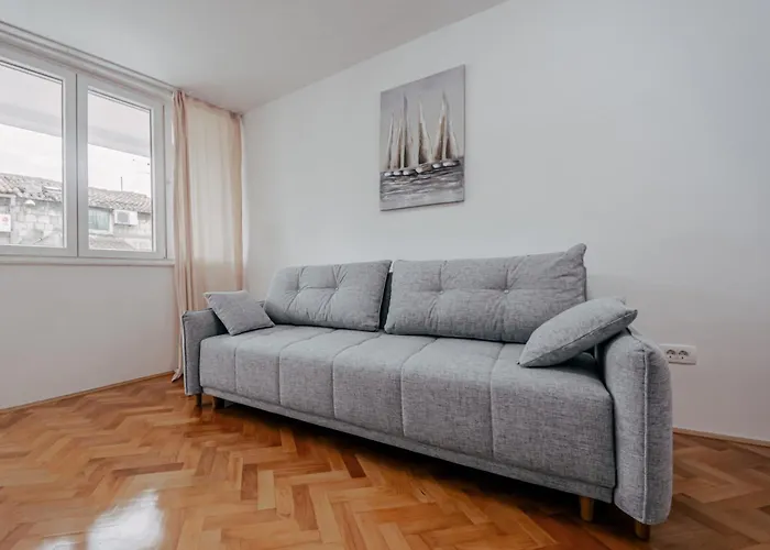 Kalafat * سبليت