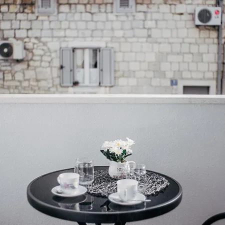 Kalafat Apartament Split