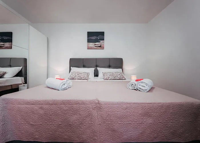 Appartement Kalafat *