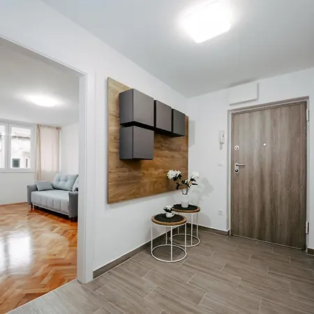 Apartment Kalafat Split
