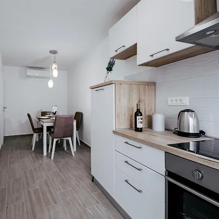 Kalafat Apartment