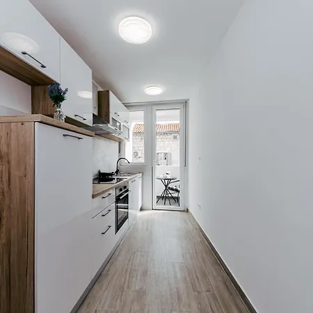Kalafat Apartment